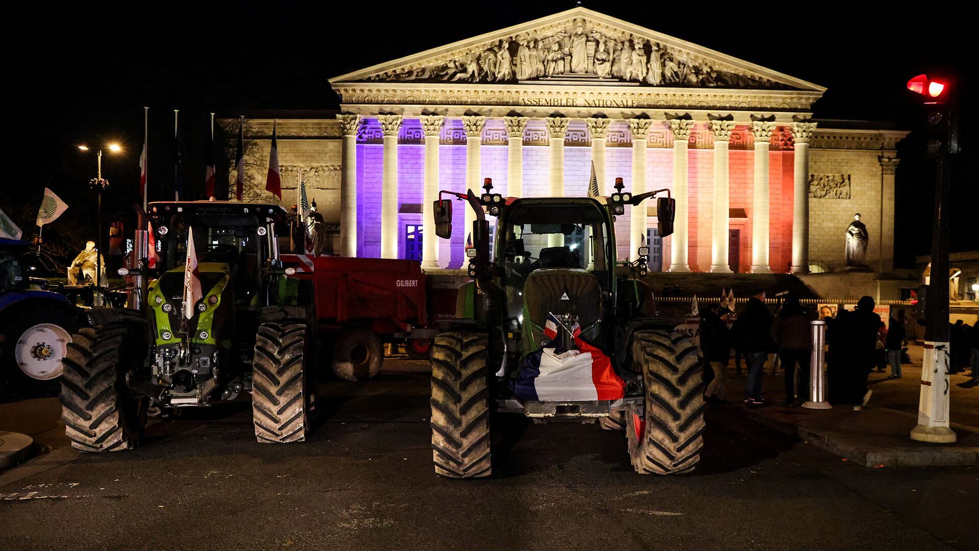 Miles de agricultores se concentrarán este martes ante la Eurocámara para protestar contra el tratado de libre comercio con Mercosur (Ludovic MARIN/AFP)