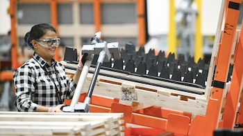 En plena disputa comercial entre EE. UU. y China, India busca captar inversiones y convertirse en la “fábrica del mundo” (Foto: AFP)