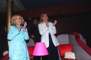 Mirtha y Teté Coustarot aplaudieron