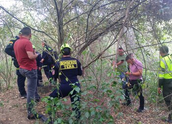Las autoridades continúan adelantando las respectivas verificaciones - crédito Bomberos de Cundinamarca / Suministrado a Infobae Colombia