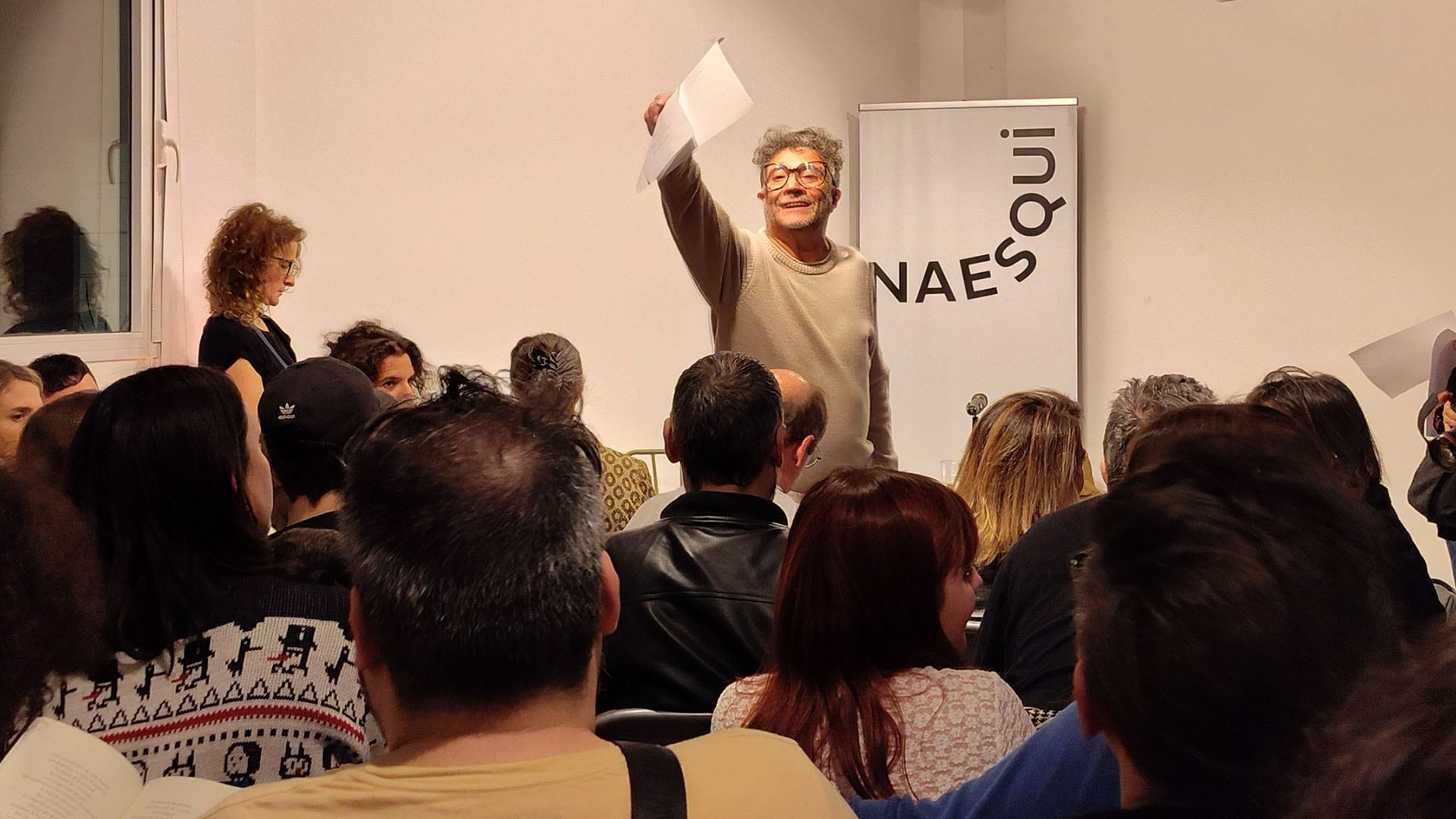 Fito Páez, en plena presentación, armó un coro con palabras