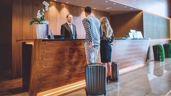 Los hoteles suben los precios de las habitaciones aunque la ocupación se mantenga igual: viajar vacía el bolsillo del turista nacional