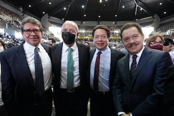 Líderes de Morena acompañan a