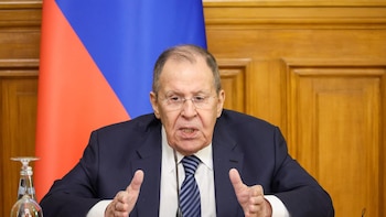 Rusia expulsa a un diplomático