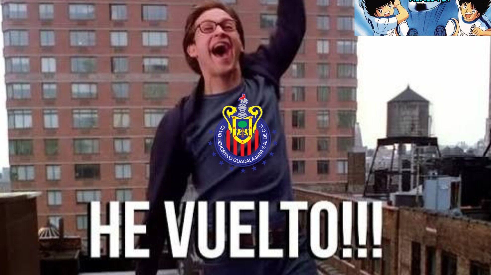 Los fanáticos rojiblancos no perdonan al técnico argentino. (Redes sociales)