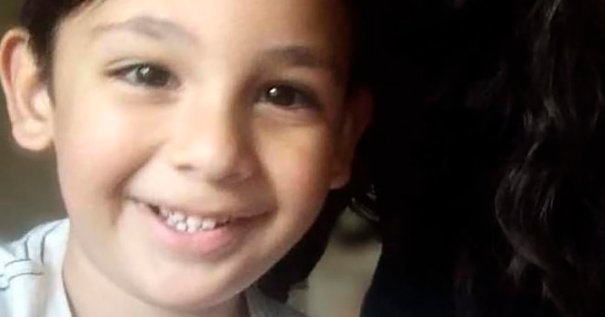 Alerta Sophia: Após o assassinato dos assassinos da mãe e da avó em Córdoba, eles procuram um menino de 5 anos Alerta Sophia: Após o assassinato dos assassinos da mãe e da avó em Córdoba, eles procuram um menino de 5 anos