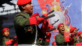 Militares retirados alertan sobre el colapso de Venezuela y exigen el retorno al orden constitucional