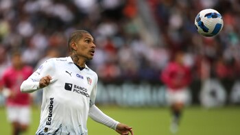 Paolo Guerrero llega a la