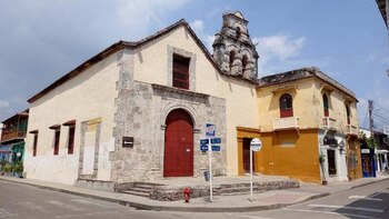 Se robaron un cáliz de