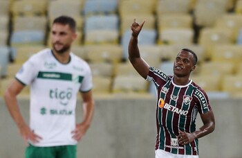 Soccer Football - Copa Sudamericana - Group H - Fluminense v Oriente Petrolero - Estadio Maracana, Rio de Janeiro, Brazil - April 6, 2022 Fluminense's Jhon Arias celebrates scoring their second goal REUTERS/Sergio Moraes