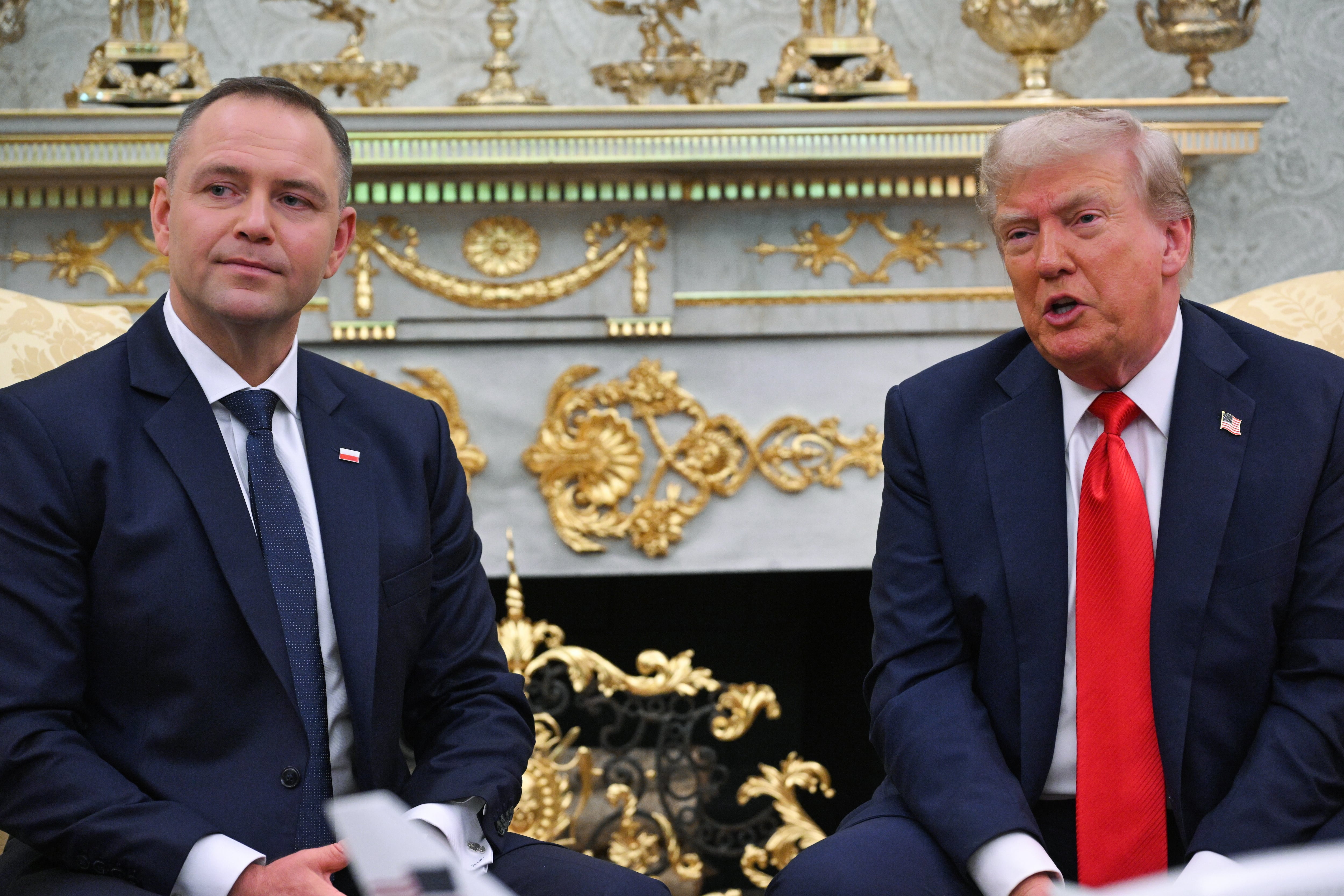 Trump impulsa una base militar permanente de EE.UU. en Polonia y desafía a Rusia