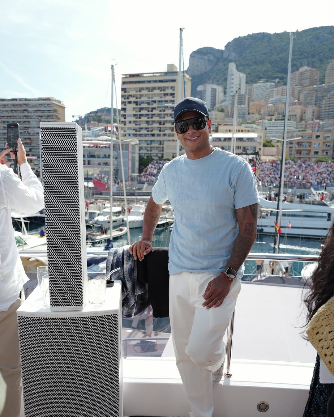 Aprovechando un viaje a Italia, Freddy Guarín también estuvo presenciando la carrera en Montecarlo - crédito @fguarin13/Instagram
