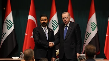 Irak y Turquía acuerdan la seguridad de Sinyar y la retirada de tropas turcas de territorio iraquí