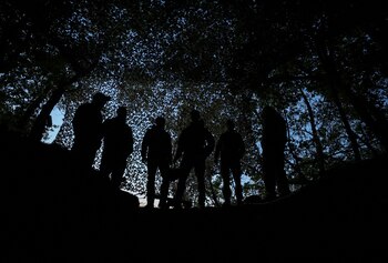 Artilleros de la 15ª Brigada