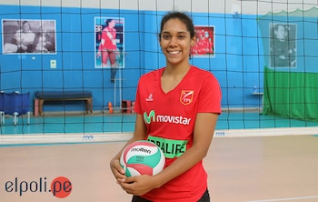 Katherine Regalado, la excapitana de Perú que hoy está alejada del vóley y Antonio Rizola busca su regreso. Crédito: elpoli.pe