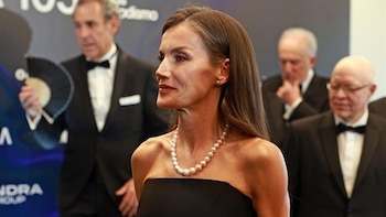 La reina Letizia asiste a la entrega de los premios de periodismo de ABC “Mariano de Cavia” 2025. José Ruiz / Europa Press