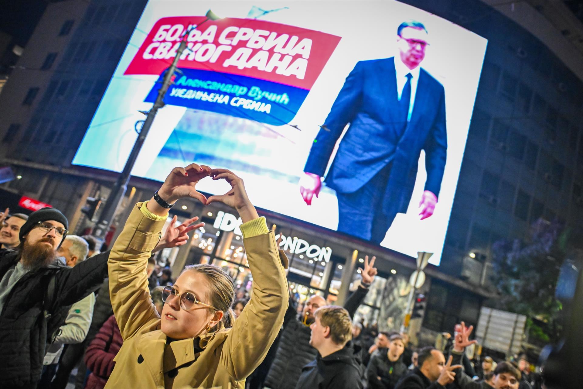 La Lista de Estudiantes gana las legislativas anticipadas en Serbia