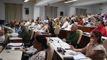 El Partido Comunista cubano asegura que Raúl Castro está "plenamente de acuerdo" con las propuestas de reforma