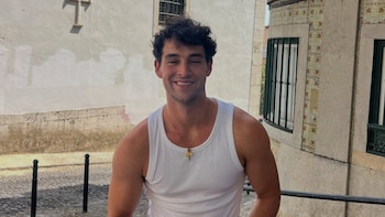 Quién es Xavi Lock, el mallorquín que interpreta a Curro en ‘La Promesa’: madre sueca, padre catalán y un papel que le cambió la vida