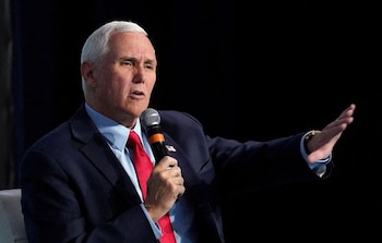 FOTO DE ARCHIVO: El exvicepresidente estadounidense Mike Pence pronuncia un discurso en la Cumbre de Ideas 2023 del National Review Institute en Washington, Estados Unidos. 31 de marzo, 2023. REUTERS/Kevin Lamarque/Archivo