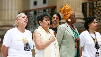 Madres de víctimas de falsos positivos criticaron a Paloma Valencia tras nuevas cifras reveladas por la JEP: “Que Uribe sea su ministro es una burla”