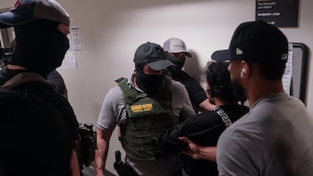 EE. UU. deporta a un grupo de mexicanos en riesgo de tortura