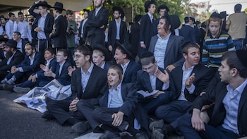 El Supremo israelí ordena al Gobierno multar y retirar subsidios a los ultraortodoxos insumisos