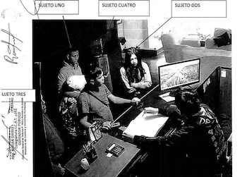 Sujeto 1 sería 'José'; sujeto 2 sería B-Ángel Alexandra Toro; sujeto 3 es Luis Iván Obispo Díaz