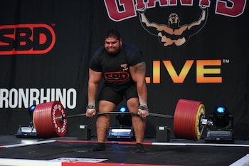 Raúl “Tayzon” Flores mantuvo una rutina de hasta 7 horas de entrenamiento al día para competir en peso muerto, disciplina en la que levantó 511 kilogramos (Instagram | Raul Flores)