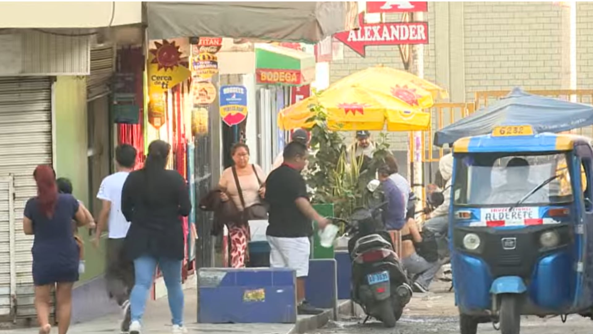 La red comunitaria opera con una central atendida mediante turnos voluntarios y sus promotores solicitan enlazar las señales con la municipalidad, la Policía y el serenazgo| Foto: Latina Noticias