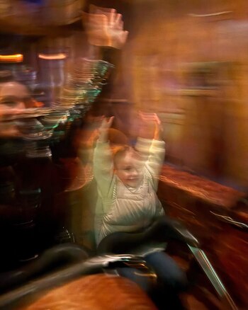 Pampita y Anita en una