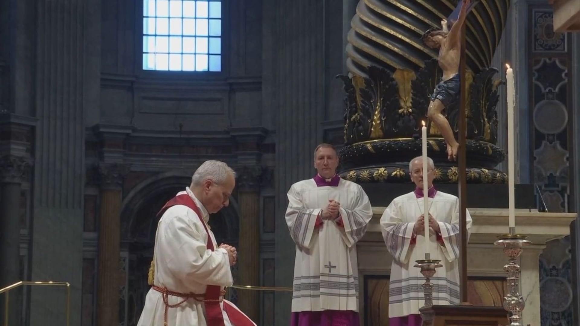 El papa pidió encarnar la fe, la esperanza y la caridad en la vida cotidiana (Foto: X/@vaticannews_es)