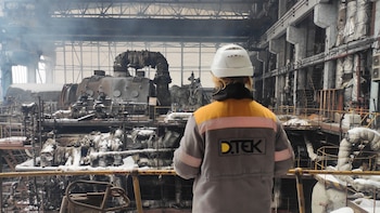 Partes de Kiev se quedan