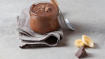 Cómo hacer natillas de chocolate: