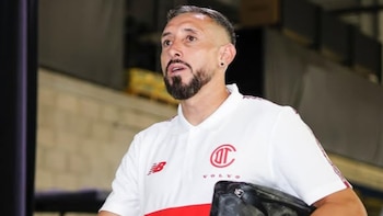 Héctor Herrera saldría de Toluca