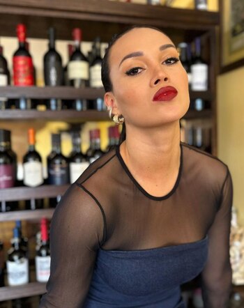 Angie Arizaga tiene su propia