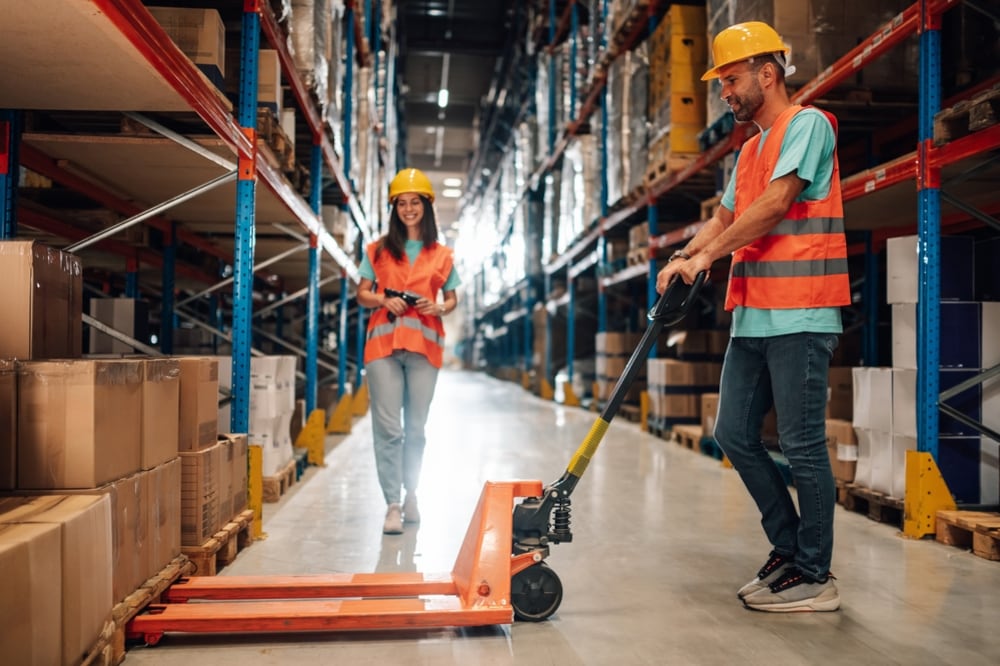 La combinación de incrementos en los costos internos y la situación regional evidencia que las empresas logísticas deben implementar estrategias de eficiencia y control de gastos para mantener la competitividad (Foto: Shutterstock)