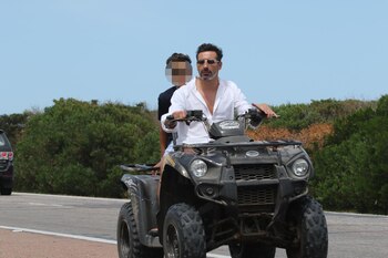 Lavezzi y su hijo en