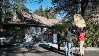 La prensa en la puerta