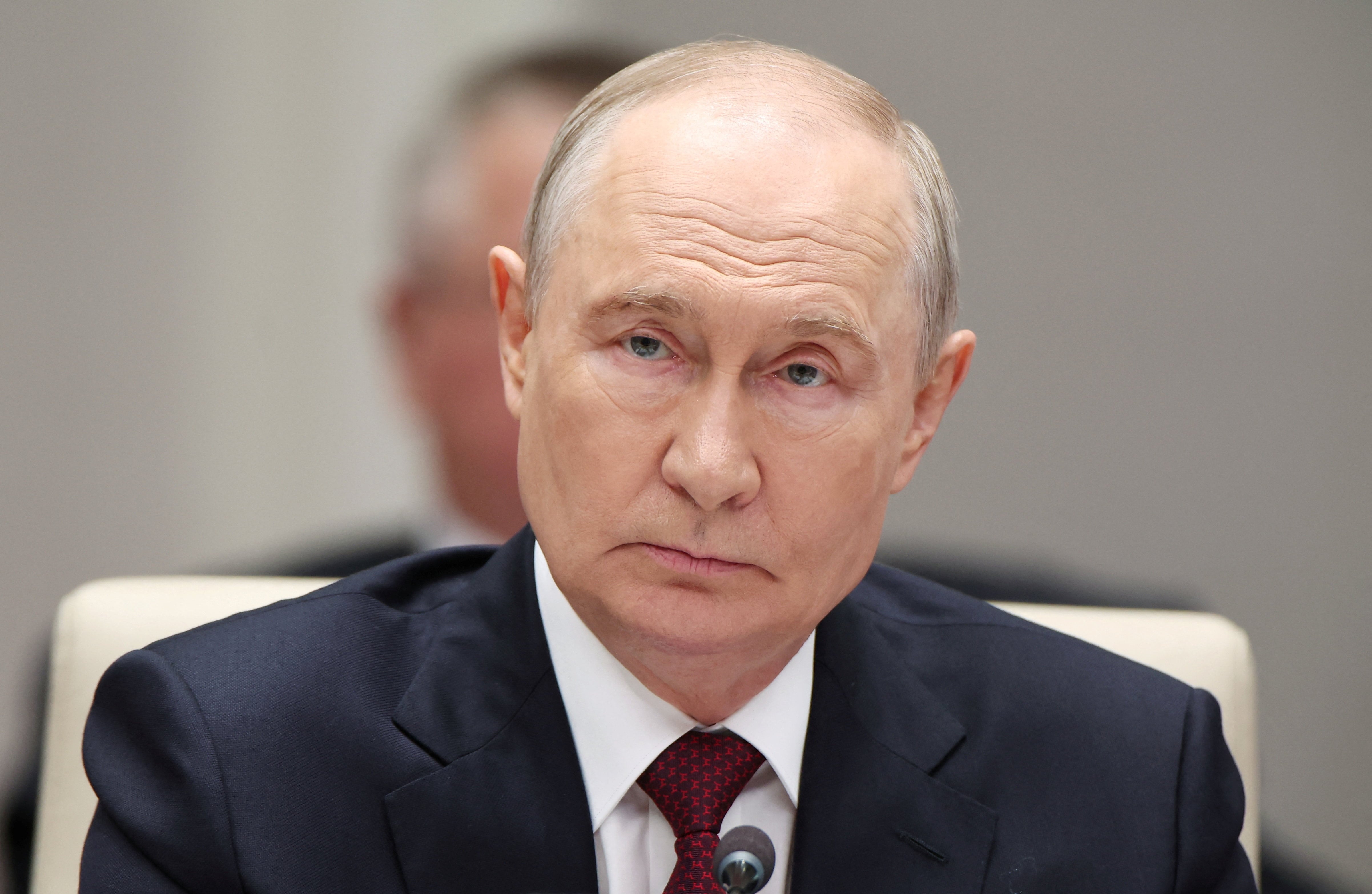 El presidente ruso, Vladimir Putin, asiste a una sesión de la cumbre de la Organización de Cooperación de Shanghái (OCS) en Bishkek, Kirguistán, el 1 de septiembre de 2026. Sputnik/Petr Kovalev/Pool vía REUTERS