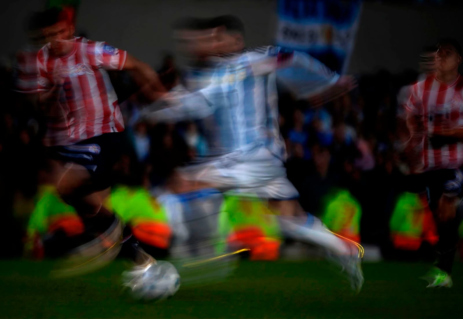La serie se mantuvo guardada y se hizo pública después del Mundial de Qatar 2022, tras la consagración de la Selección argentina (Víctor Bugge)