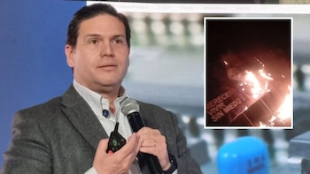 Incendian valla de Juan Carlos