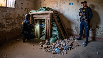 Guatemala: La Policía Nacional Civil localiza un túnel oculto en una casa de El Gallito