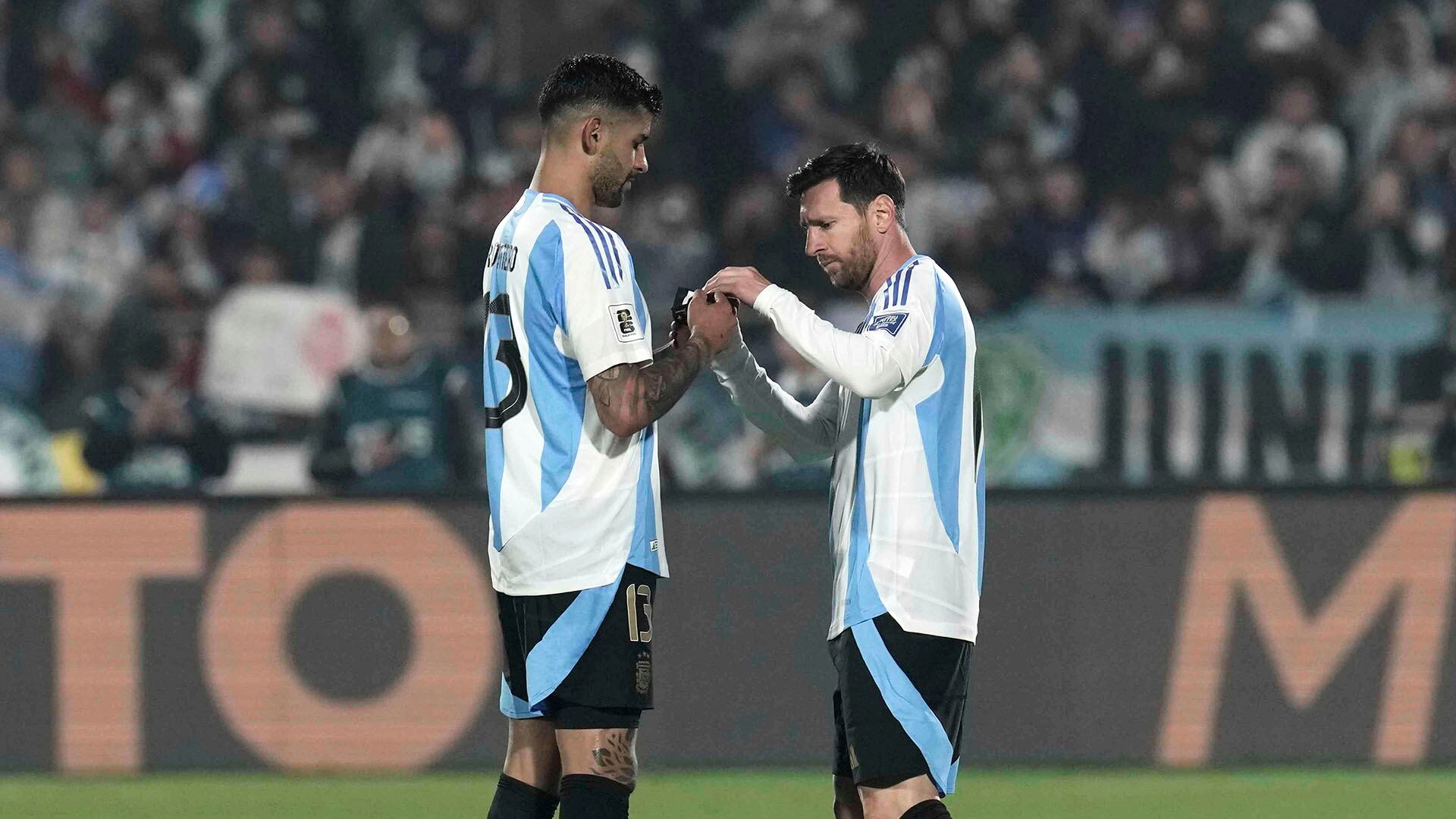 Cuti Romero y Messi serán baja en la Selección ante Ecuador (AP Foto/Luis Hidalgo)