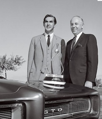 John DeLorean logró consolidarse dentro