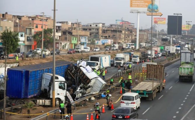 Lima de luto: suspenden Serenata tras trágica muerte de trabajadores municipales en la Panamericana Sur. Infobae Perú / Captura: X