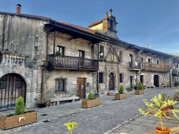 Vista de Cartes, en Cantabria.