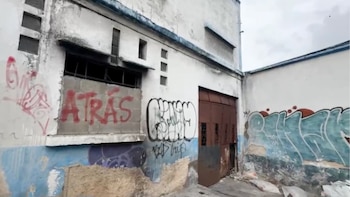 Hallaron un cadáver en descomposición en el segundo nivel de una vivienda abandonada en Guatemala