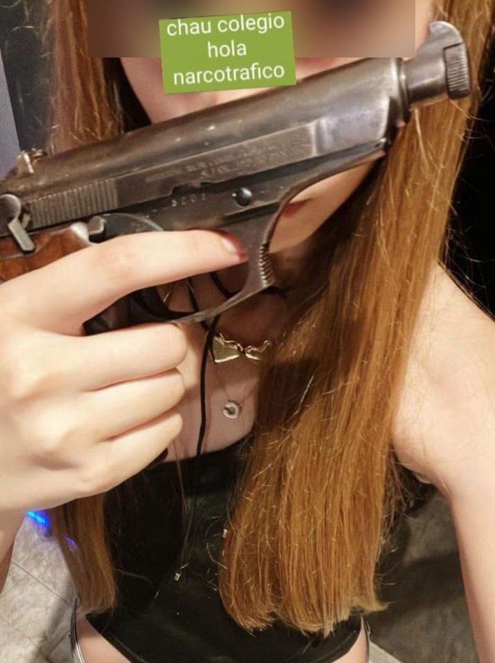 La foto de la joven. Tras la denuncia, se acreditó que el arma de fuego era de verdad y pertenecía a su hermano