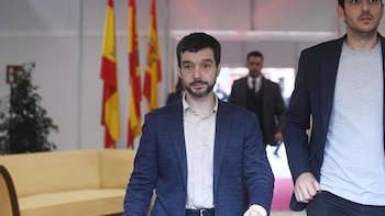 Bustinduy acusa a Abascal de